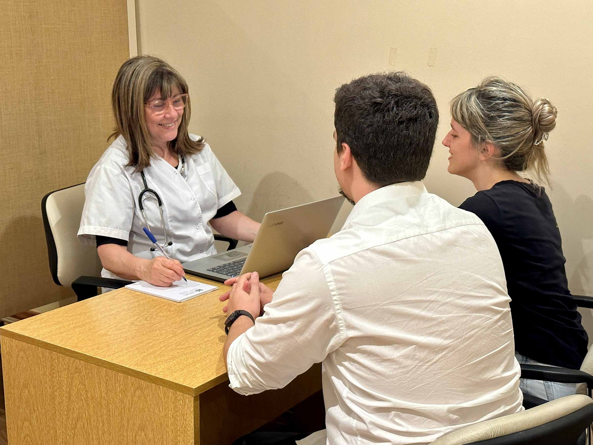 65ef5aeba3c00422764de923_medica-entrevista